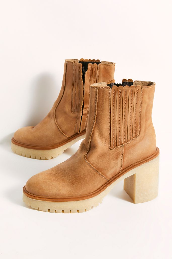 james chelsea boots cream
