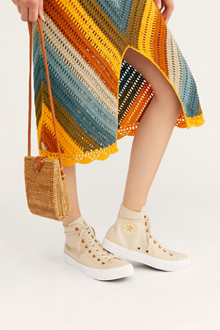 chuck taylor all star vintage leather high top