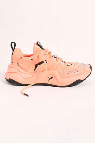 rise neon women's trainers