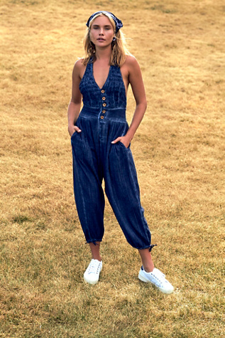 onepiece jumpsuit travel