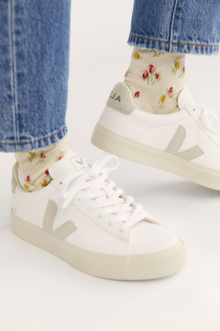veja campo sneakers