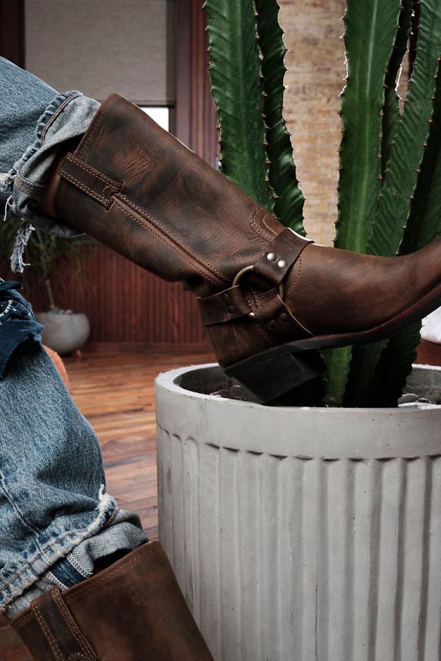 Free People Frye Harness 12R Boots. 4