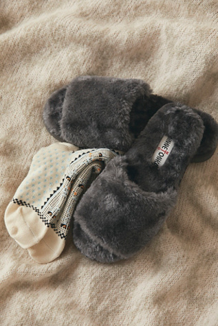minnetonka lolo slippers