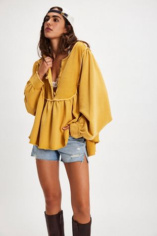 About A Girl Pullover