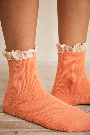 Beloved Waffle Knit Ankle Socks