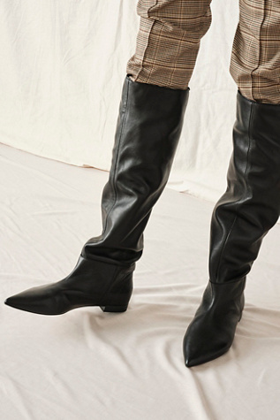 tall slouchy boot