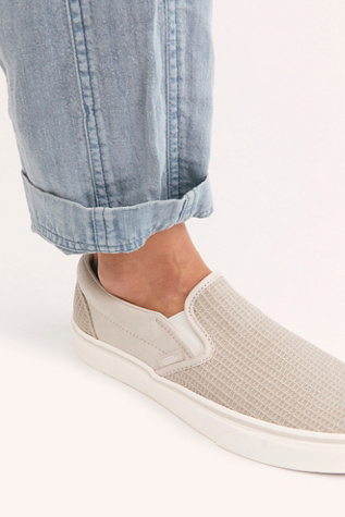 vans woven slip on