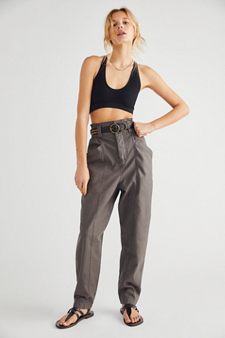 cinched waist pants