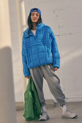 Pippa Packable Pullover Puffer