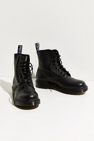 1460 pascal zip 8 eye boot