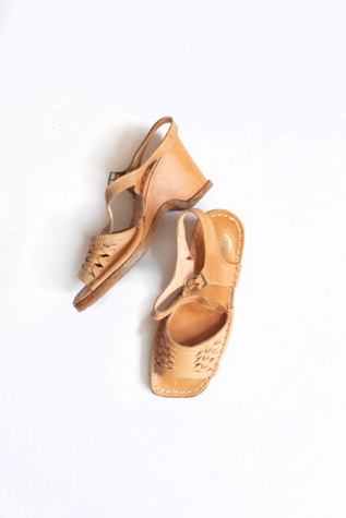 vintage bandolino shoes