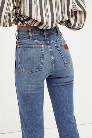 wrangler high waisted jeans