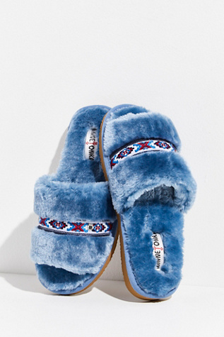 minnetonka slippers