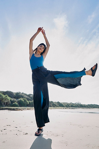 Abs Tracker Pants