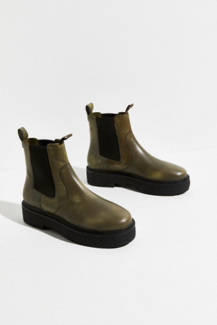 Carmel Chelsea Boots