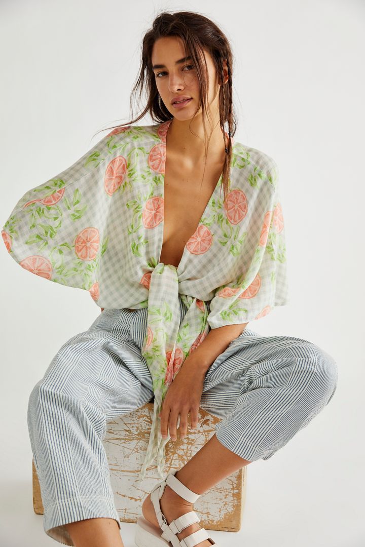 Tutti Fruiti Tie Front Kimono