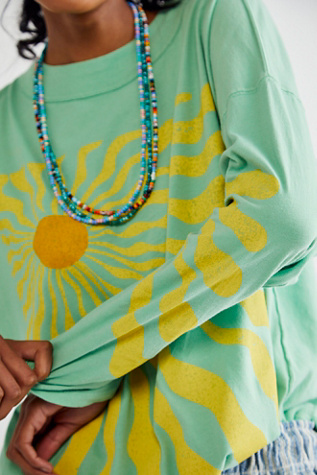 Sun Rays Long Sleeve Tee