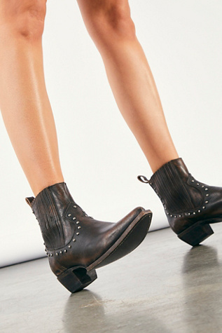 frye sacha studded chelsea boot