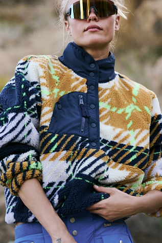 Hit The Slopes Printed Pullover