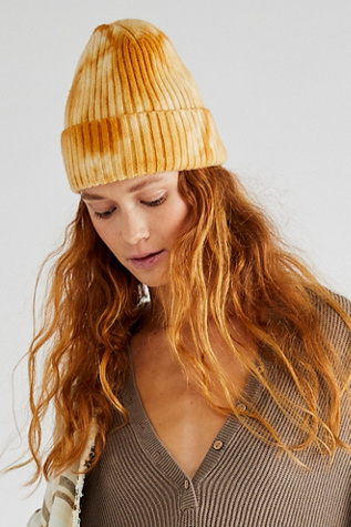 Partly Cloudy Rib Beanie