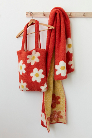 Flower Power Carry On Scarf Set