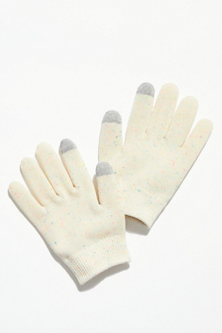Free People Kitsch Moisturizing Spa Gloves. 1