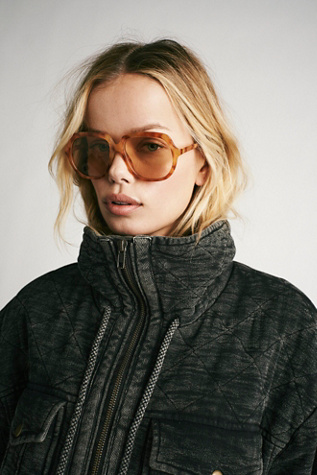 Glenda Oversized Square Sunglasses