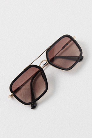 Luna Classic Aviator Sunglasses