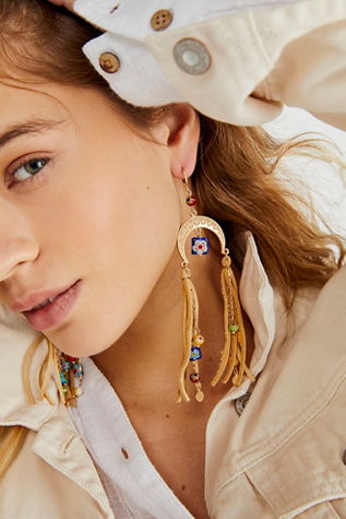 Mia Dangle Earrings