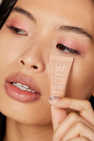 RMS Beauty Eyelights Cream Eyeshadow