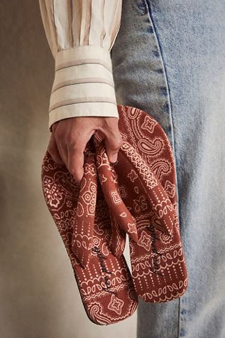 Es Verdra  Cotton Thong Sandals