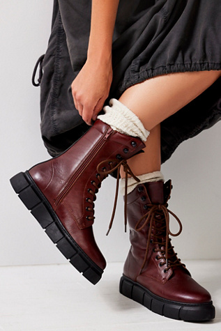 Vega Lace Up Boots