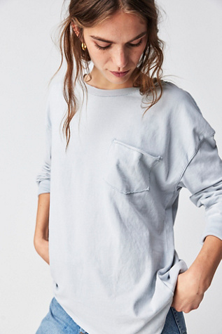 Fade Into You Tee