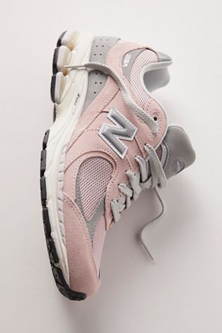 New Balance 2002r Sneakers