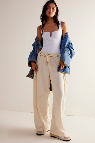 Dunes Wide Leg Jeans