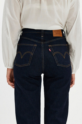 Levis Ribcage Full Length Jeans