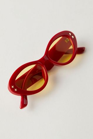 Star Studded Cat Eye Sunglasses