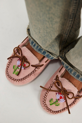 Fp X Minnetonka Ziigwan Waabigwan Moccasins