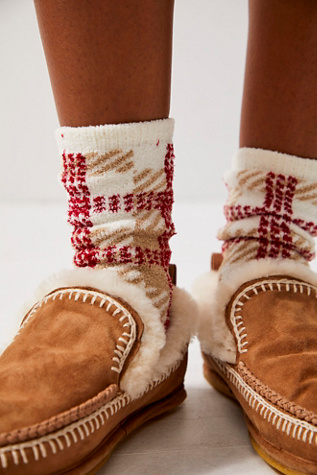Hilarie Plaid Crew Socks