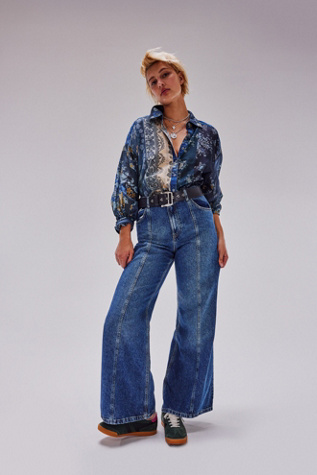 We The Free Wallflower Flare Jeans