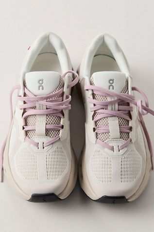 On Cloudrunner 2 Sneakers