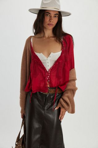 Cold Shoulder Rib Bolero