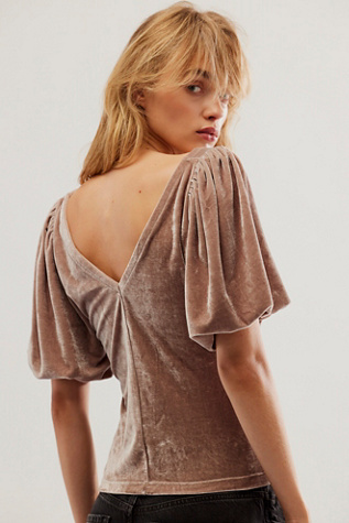 Cupcake Velvet Top