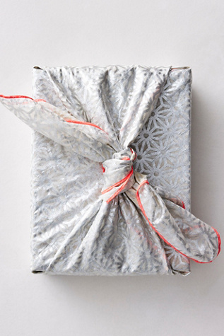 FP Gift Wrap