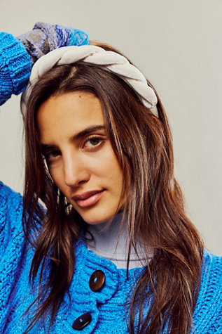 That Simple Velvet Hard Headband