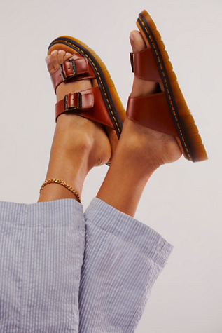 Dr Martens Josef Sandals