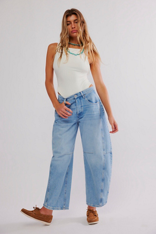 Crvy Venus Barrel Jeans