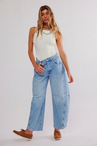 CRVY Venus Barrel Jeans