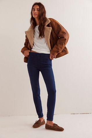 CRVY Infinite Stretch Pull-On Skinny Jeans