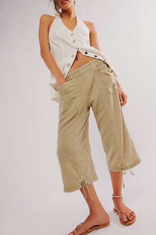 Gianna Ruched Gaucho Pull On Pants